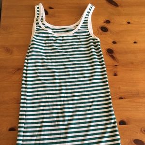 Sleeveless tank top